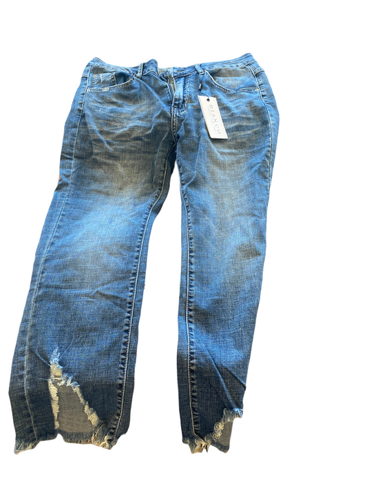 BIANCO JEANS WITH UNEVEN HEM