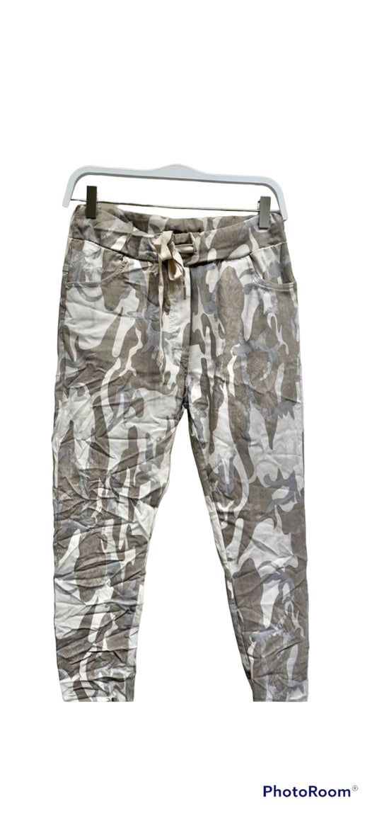 FADED SNAKE CAMO JOGGER